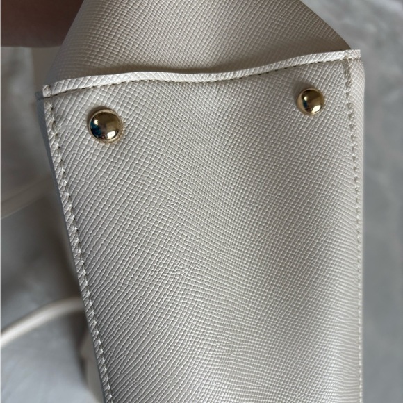 Ulta Beauty Classic Cream White Tote Bag with Shoulder Strap Faux Leather - Picture 9 of 13